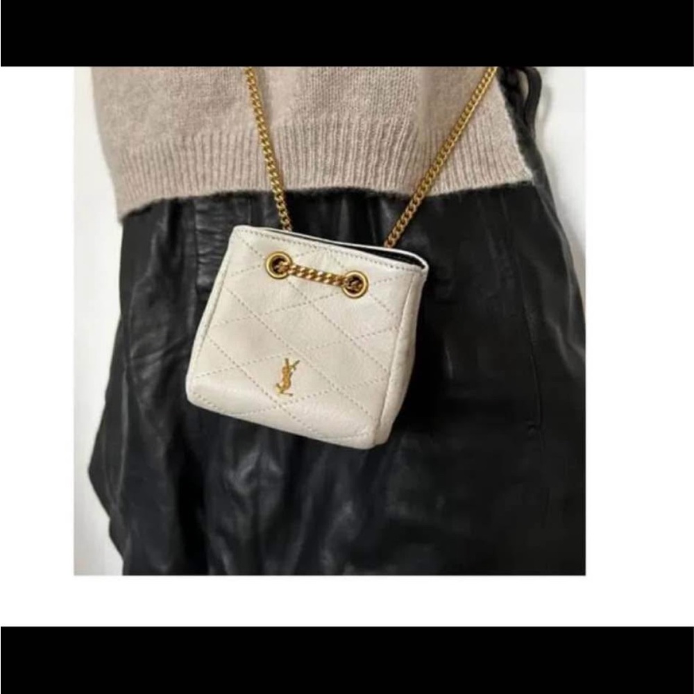 Yves Saint Laurent YSL Black Quilted Chain Bag - Picture 3 of 10